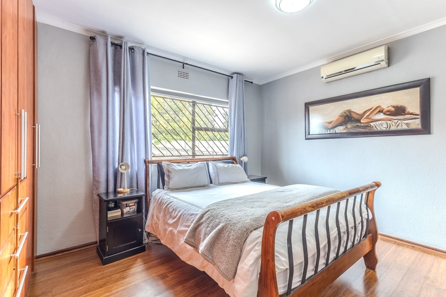 4 Bedroom Property for Sale in Protea Heights Western Cape